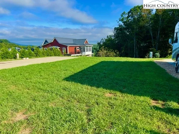 22 Paynes Court, Roaring Gap, NC 28668