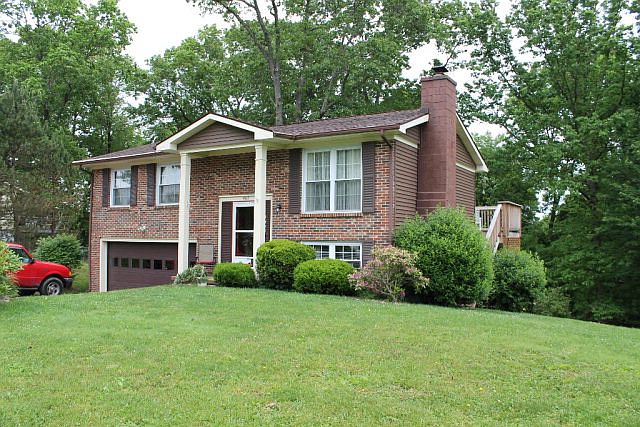 1st image of 402 Collinwood Dr