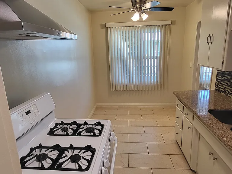 5 Alta St #9G — Photo 7