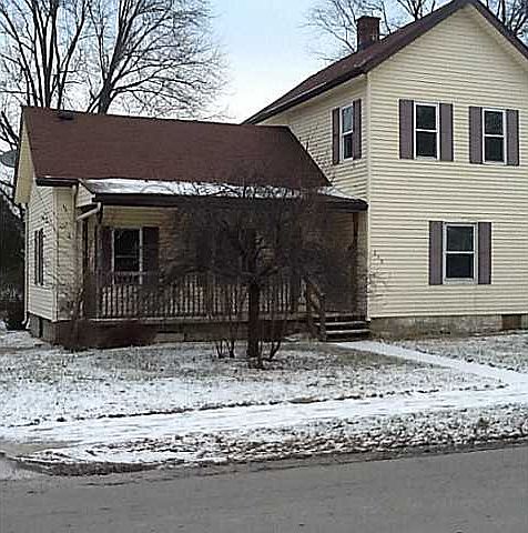 1st image of 230 Yeager St