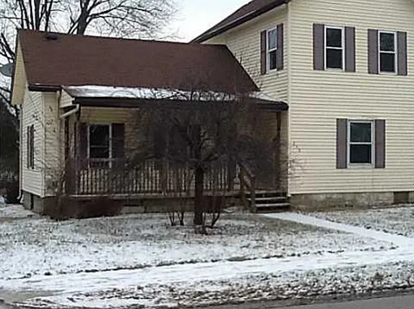 230 Yeager St, Napoleon, OH 43545