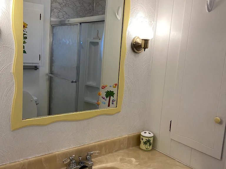 3807 Linwood — Photo 12