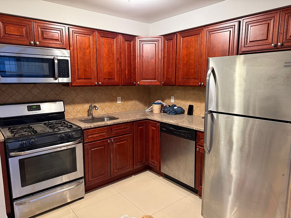 1st image of 31-13 23rd St #1C