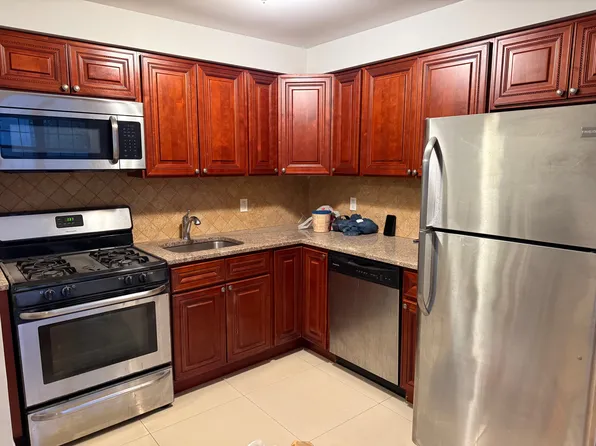 31-13 23rd Street image 1 of 8