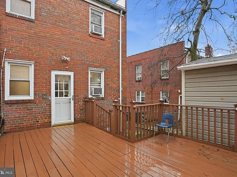 742 Congress St SE — Photo 15