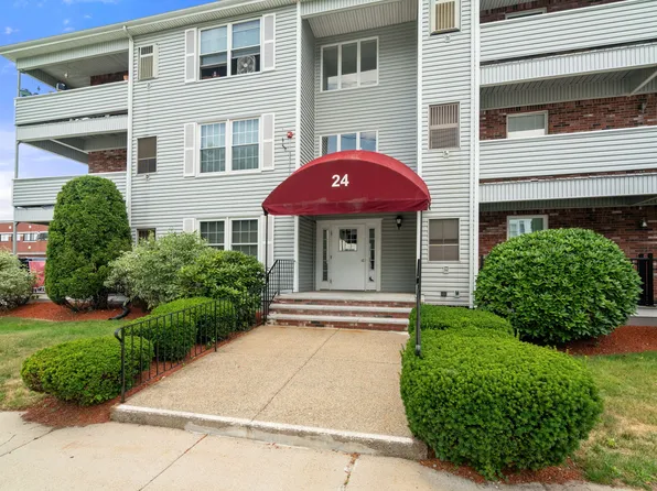 24 South St, Medford, MA 02155