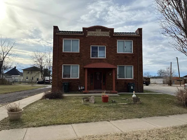 1518 Lincoln Way W, South Bend, IN 46628