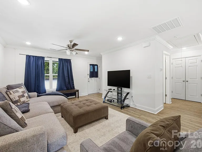 53 Travora Cir — Photo 17