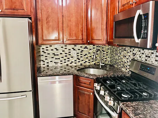 Rented by Carroll Gardens Realty | media 11