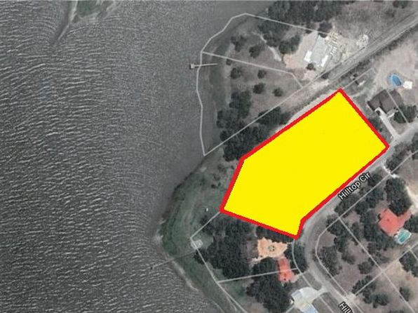 153 Hilltop Cir, Mathis, TX 78368
