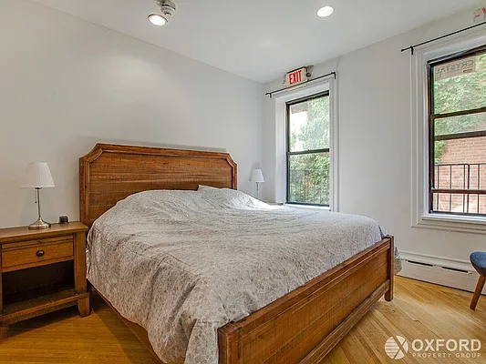 Rented by Oxford Property Group | media 28