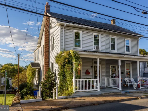 767 Highland St, Steelton, PA 17113