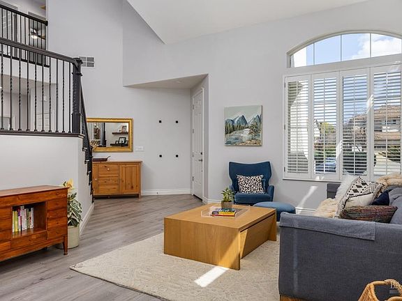 5th image of 2480 Skyview Circle