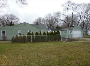 3371 Harris St, Ferndale, MI 48220