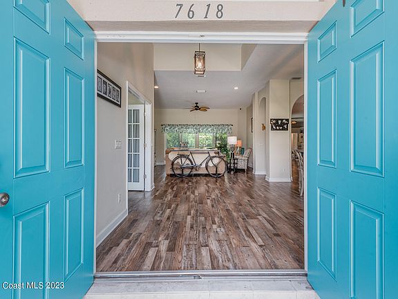 3rd image of 7618 Windover Way