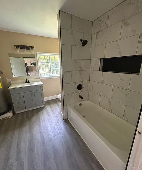 2519 Maple St — Photo 6