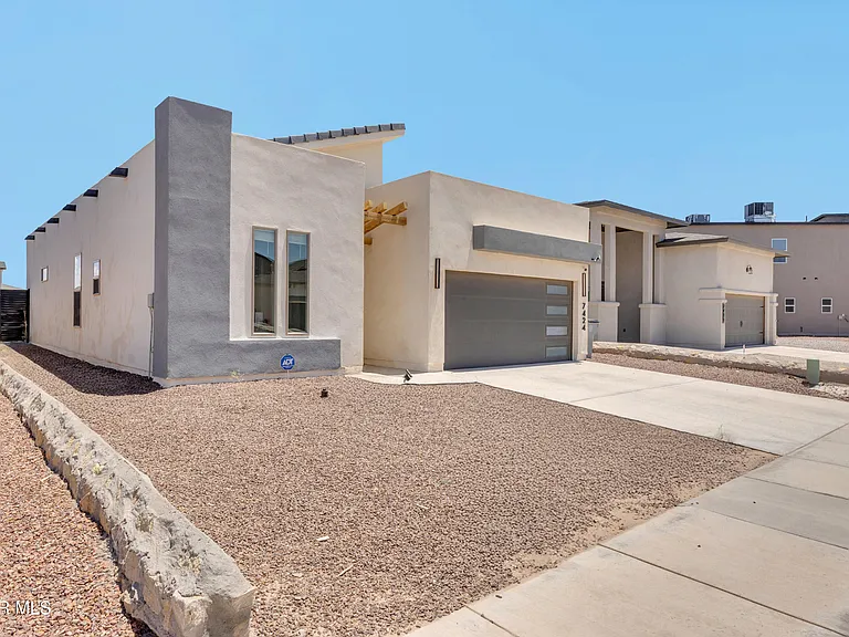7424 Rio Rimac Dr — Photo 28