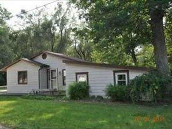 1220 Main Dr, Greenville, OH 45331