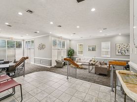 Country Meadows Apartments