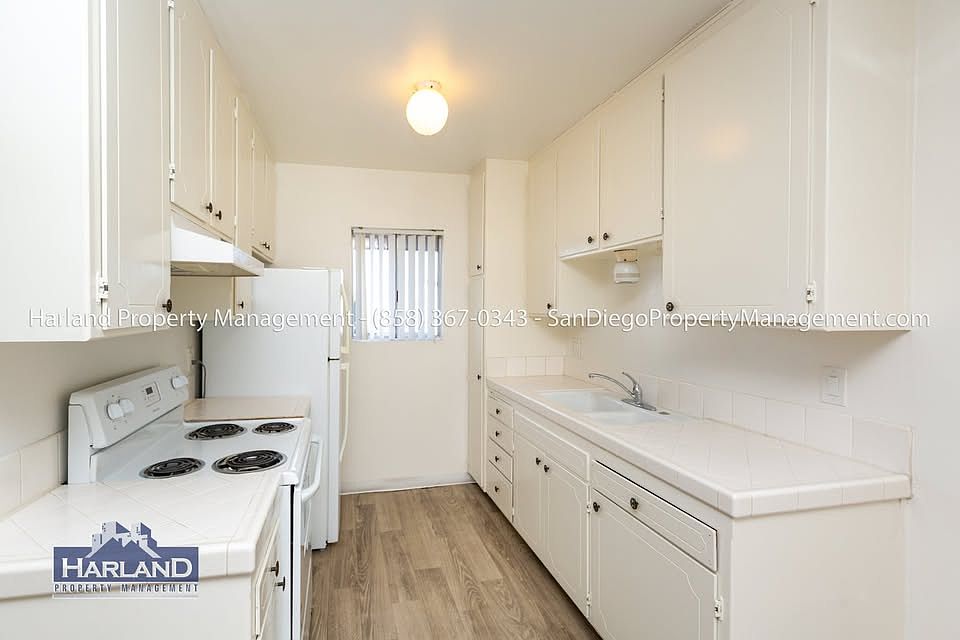 2nd image of 4586 36th St APT 3