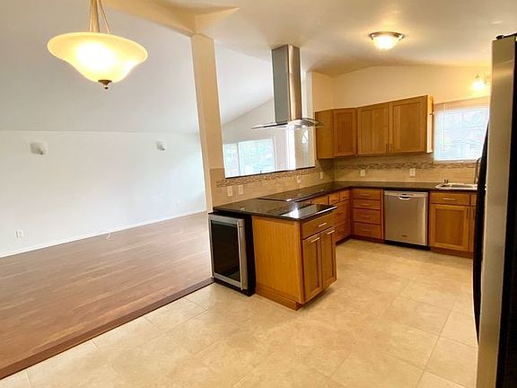 4th image of 2860 Wilbee Ct