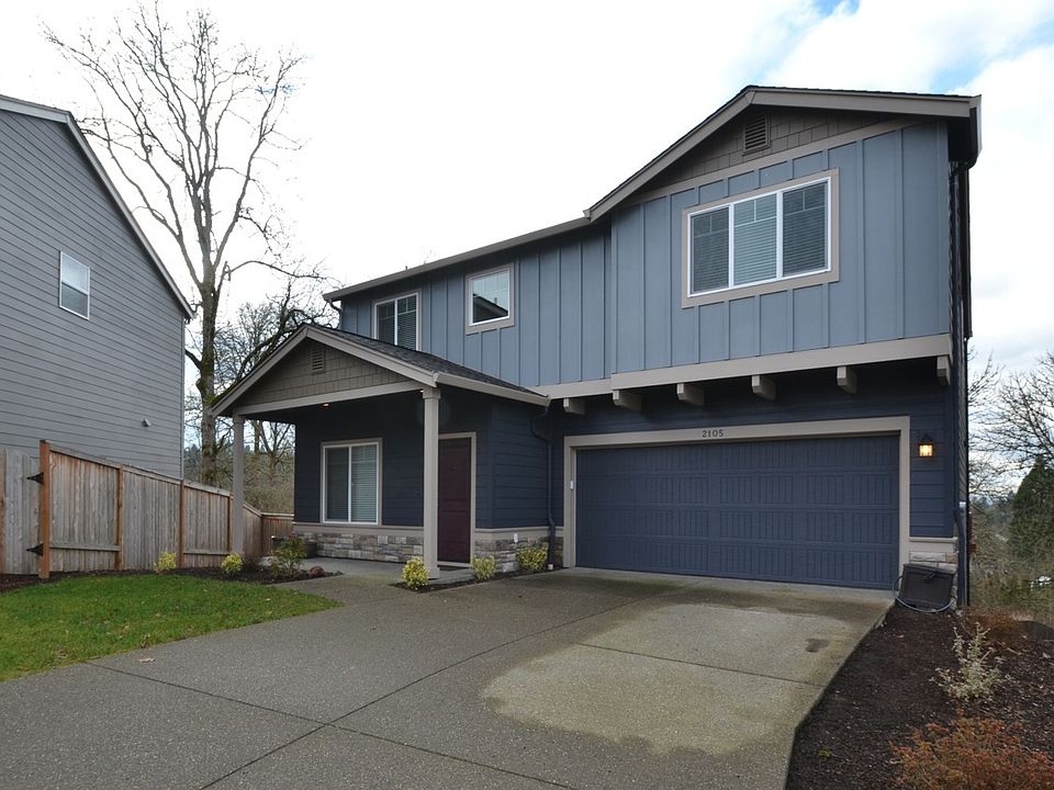 1st image of 2105 NE 157th Cir