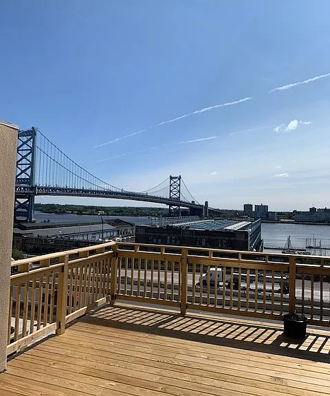 100 Arch St — Photo 1