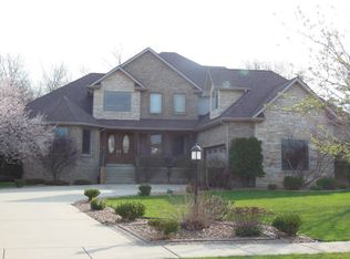 1876 Catkin Cir, Chesterton, IN 46304
