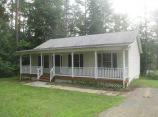 606 Mill Pond Dr, Ruther Glen, VA 22546