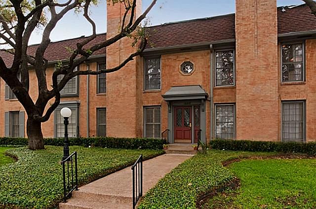1st image of 10100 Regal Park Ln APT 221
