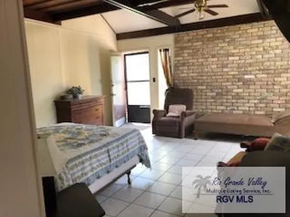 221-1 NW El Verde Ln, Brownsville, TX 78520