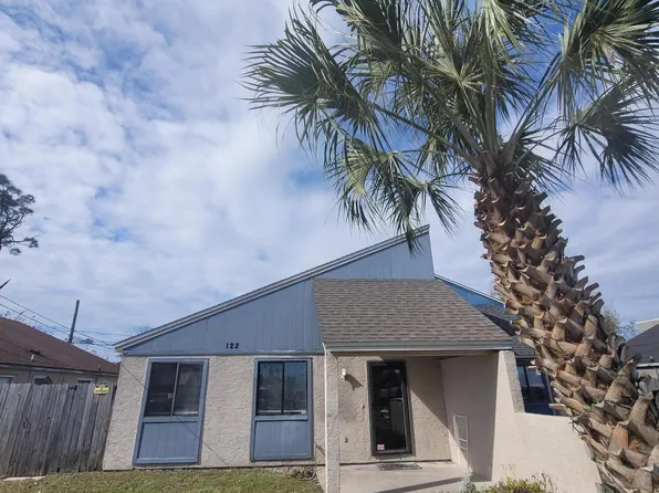 122 Kacy Ln, Panama City, FL 32404