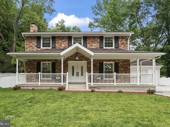 5219 Holden St, Fairfax, VA 22032