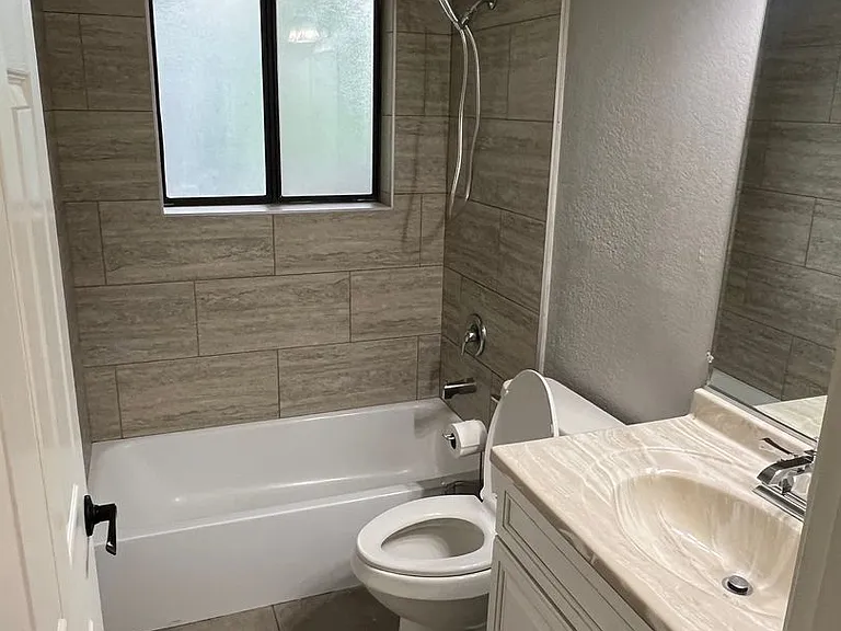 110 Regier Springs Dr — Photo 10