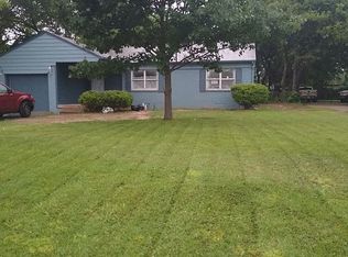 1009 Pioneer Dr, Irving, TX 75061