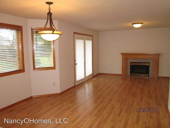 3rd image of 3310 NE 164th Ct