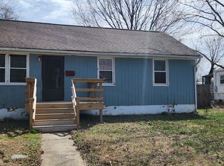 704 Randolph Rd, Newport News, VA 23605