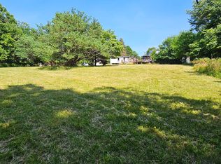 47 Mountain Overlook Dr, Harpers Ferry, WV 25425