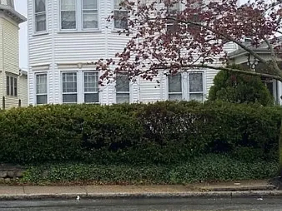 308 County St