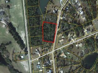 Pinewood Dr, Defuniak Springs, FL 32433