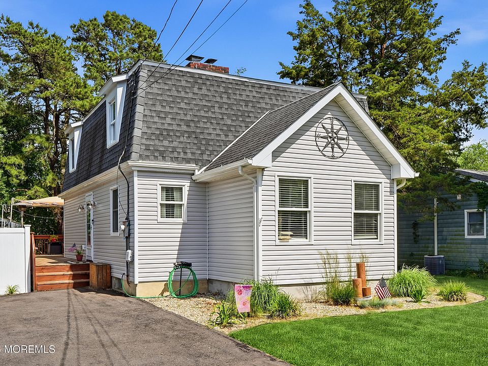 1st image of 1437 Jay Street