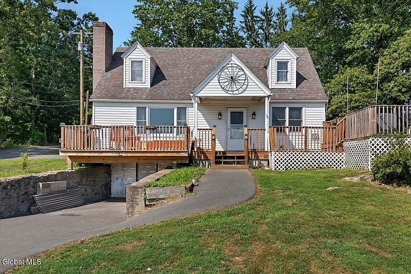 2nd image of 16 Pine Avenue