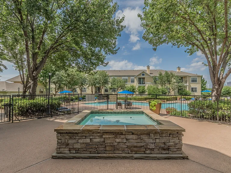 kessler-park-fountain