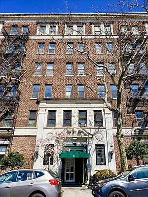 Sold by Compass | media 24