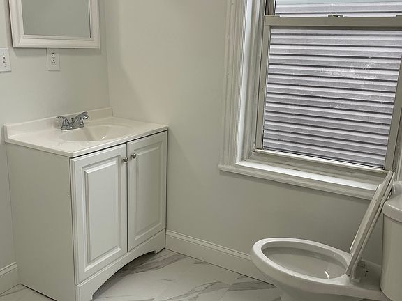 2nd image of 2205 N Broad St #2R