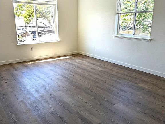 Main floor: Living room