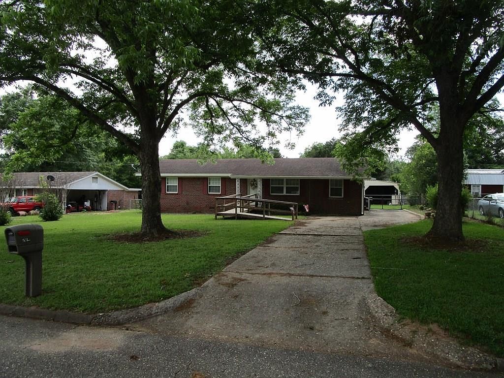 206 Snead Dr, Abbeville, AL 36310 Zillow