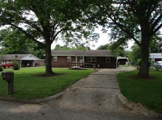 206 Snead Dr, Abbeville, AL 36310