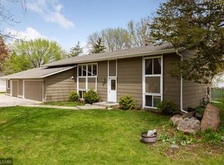 104 Walnut Ct, Delano, MN 55328