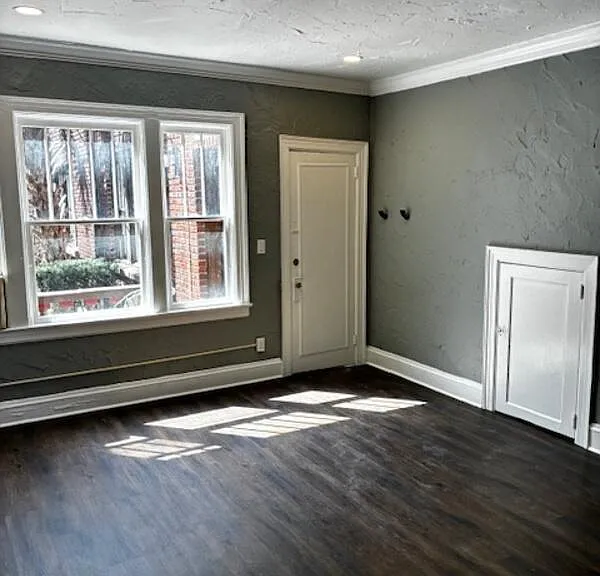 2744 Riverside Ave #6-0 — Photo 4